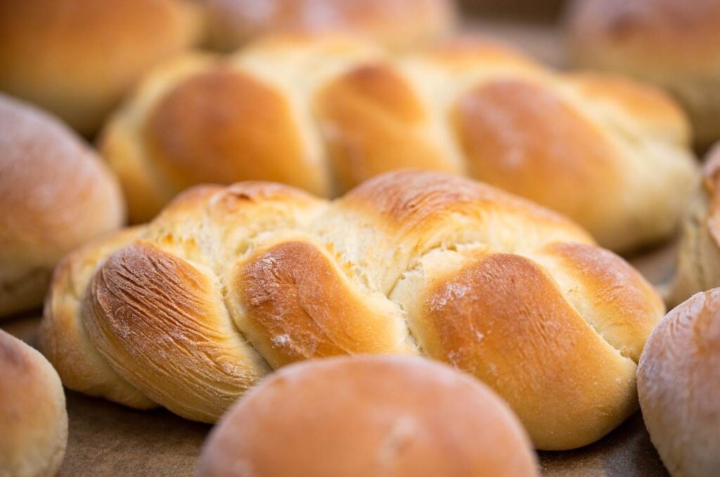 Scopri Cosa Accade al Tuo Cuore e Glicemia se Mangi Pane e Bevi Caffè Ogni Giorno!