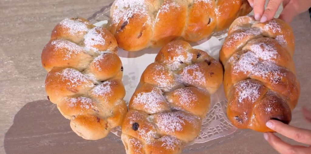 É sempre mezzogiorno, ricetta di oggi 8 ottobre 2024: brioches siciliane di Fulvio Marino