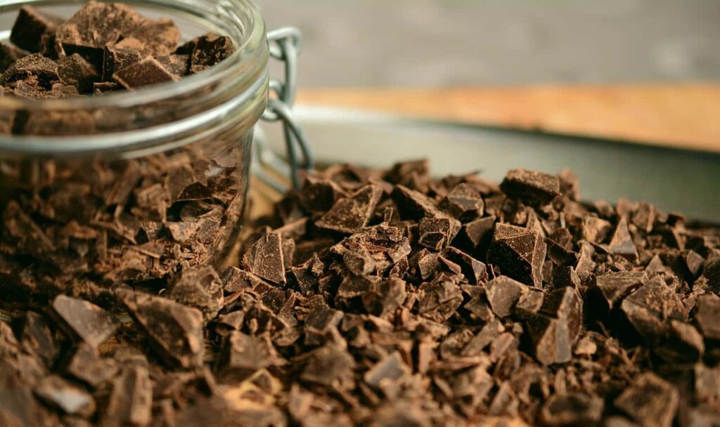 Scopri i sorprendenti effetti del cioccolato fondente per ridurre la glicemia!