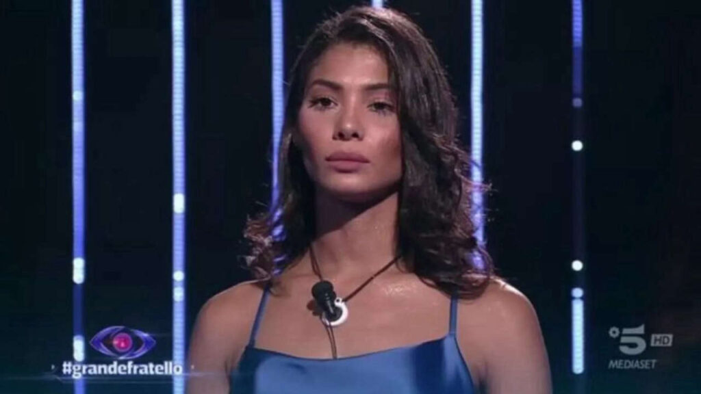 Grande Fratello, la madre di Yulia Bruschi accusa gli autori di aver ingannato sua figlia