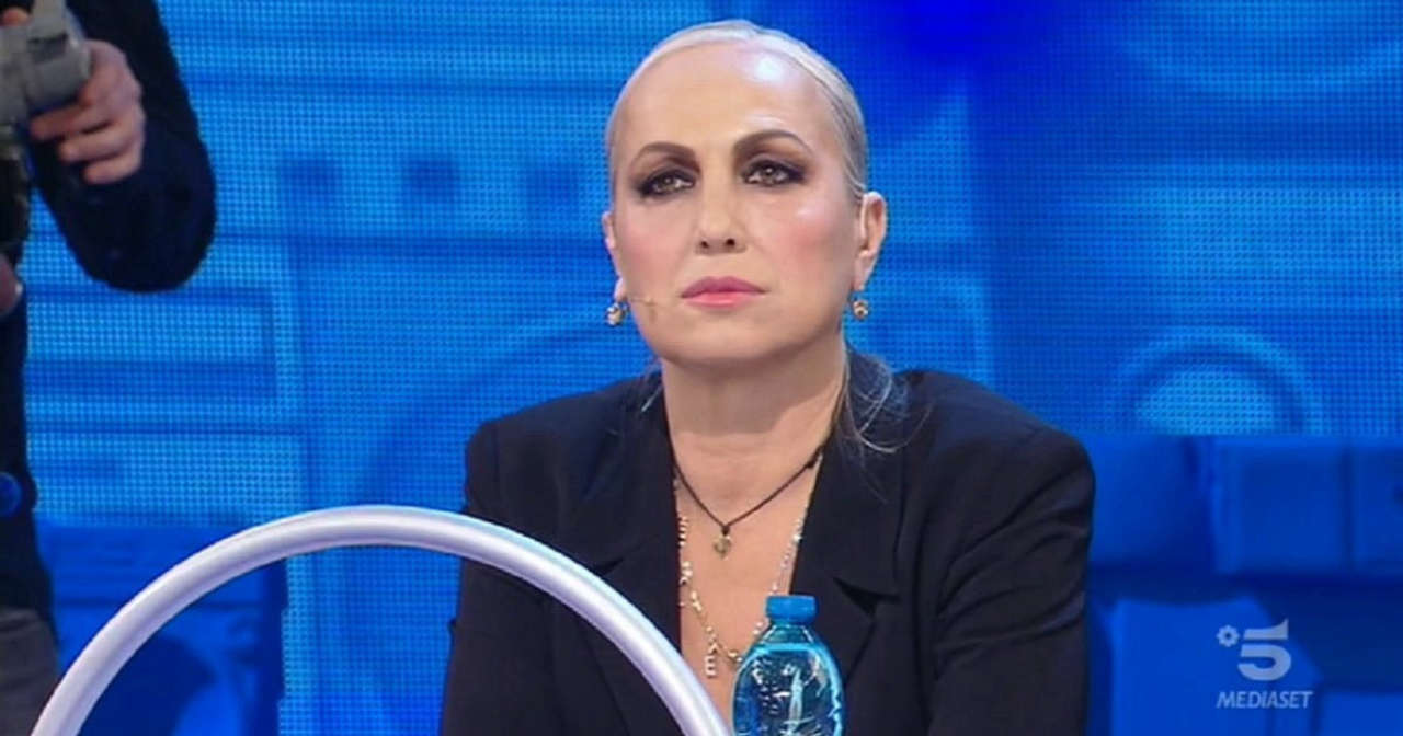 Amici 24: Alessandra Celenato e Garrison in conflitto, Maria De Filippi interviene direttamente