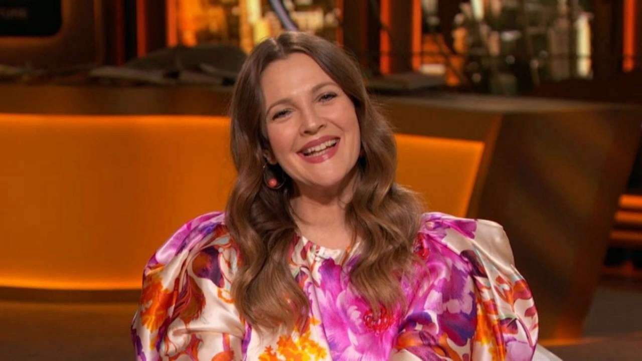 Drew Barrymore spiega il motivo del suo abbandono dalla recitazione: desiderava essere una buona madre.