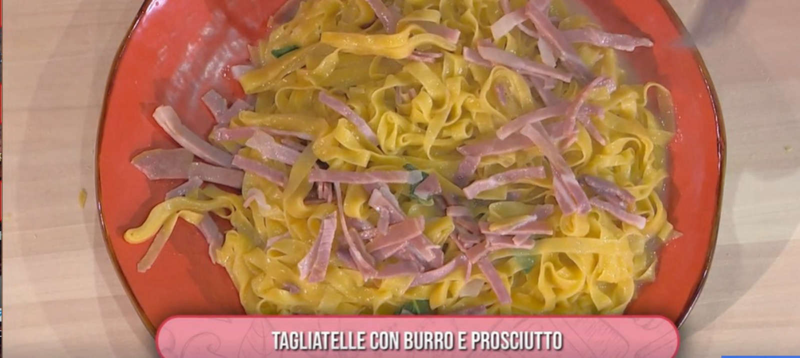 Tagliatelle con burro e prosciutto di Alessandra Spisni | É sempre mezzogiorno, 29 gennaio 2025