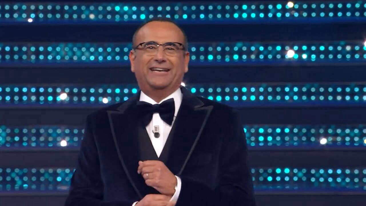 Sanremo 2023: Carlo Conti e l’eleganza sartoriale di Stefano Ricci, un connubio tra musica e moda senza tempo