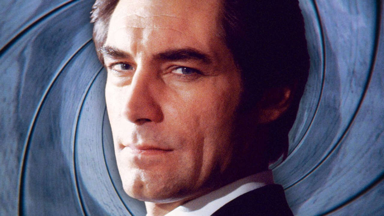 James Bond: Timothy Dalton svela la sua visione sul futuro del franchise dopo l’acquisizione di Amazon MGM Studios