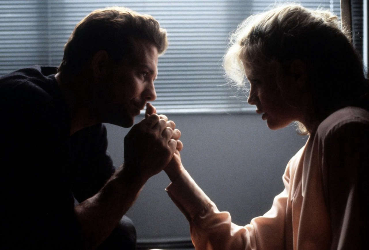 Nove settimane e ½: Kim Basinger smentisce litigi con Mickey Rourke, la verità dietro le voci sul set del cult anni ’80